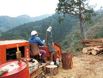 フォワーダへの積込